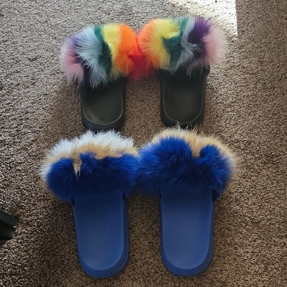 ✨️⭐️BUNDLE⭐️✨️  Of Colorful Women's Fur Slide Sandals